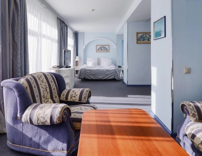 Комфорт «Зеркальный» - Дом отдыха «Атлас Парк Отель»