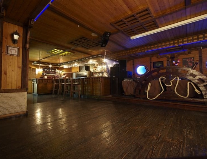 Зал в баре «Морской» - Дом отдыха «Атлас Парк Отель»